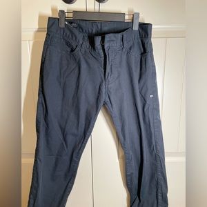 Oakley black pants 31x32 straight fit men